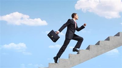 تفسير رؤية السلم في المنام وعلاقته بالغم والحزن والسفر 