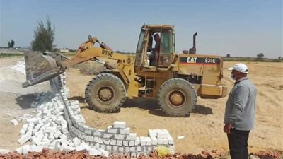 إزالة تعديات بالبناء ومحاضر للمخابز ببلبيس شرقية 