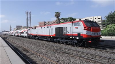 لليوم الثالث على التوالى.. السكك الحديدية تخفض سرعة القطارات بسبب الحر