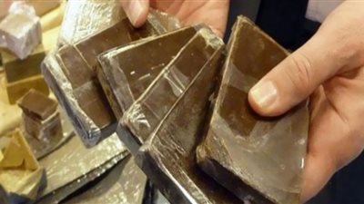 أجهزة الأمن تضبط شخصين بحوزتهما 6.5 كيلو حشيش في السلام