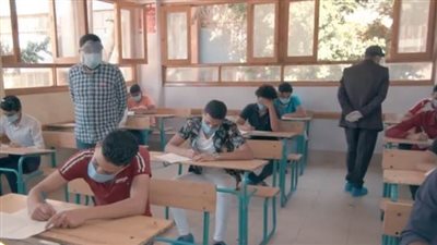 393 ألف طالب يؤدون اليوم آخر أيام امتحانات الثانوية العامة 2021