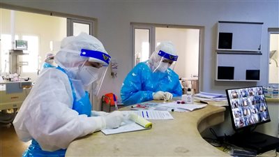 إصابة ممرضة بالمحلة بمرض الفطر الأسود في الغربية