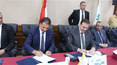 نقابة المهندسين توقع بروتوكول تعاون مع سيمنز في مجال التدريب | صور