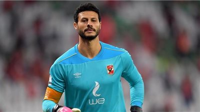 النصر السعودي يجدد عرضه لضم محمد الشناوي من الأهلي