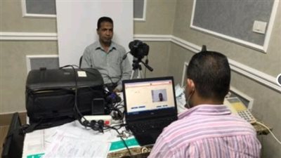 قوافل تكنولوجية متنقلة لاستخراج الوثائق الثبوتية وتيسيرات بمكاتب الجوازات للمسنين