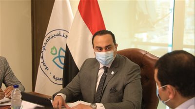 رئيس الرعاية الصحية يعتمد حركة مديري أفرع الهيئة بمحافظات المرحلة الأولى للتأمين الصحي الشامل