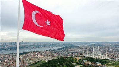 تركيا تعلن إحباط محاولة افتعال حريق قرب ثكنة عسكرية غربي البلاد