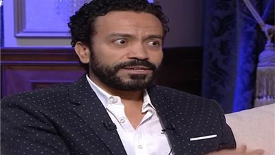 سامح حسين: كنت شايف أمي ست خارقة