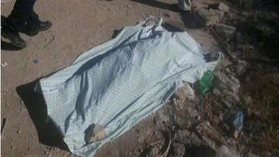 ضربته بحجر على رأسه.. سيدة تتخلص من طفل ببني سويف 