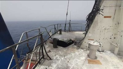 أول صور لآثار الهجوم على ناقلة النفط الإسرائيلية 