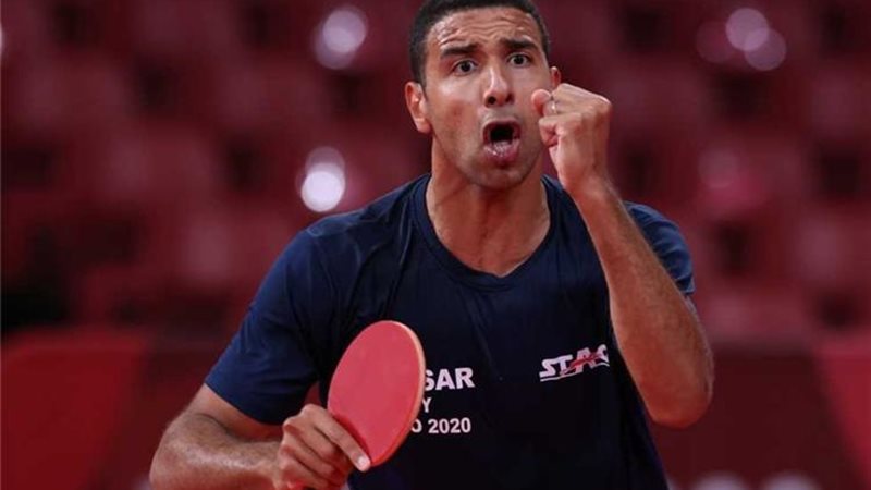عمر عصر لاعب تنس