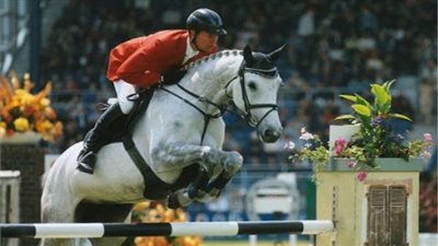 الفارس المصري نايل نصار يتوج بلقب الجائزة الكبرى بكندا 