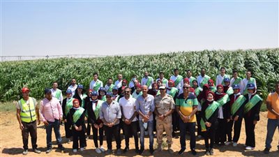 القوات المسلحة تنظم زيارة ميدانية لوفد من طلاب جامعة القاهرة لمشروع مستقبل مصر