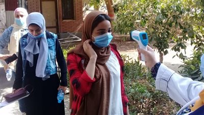 طلاب الثانوية العامة 