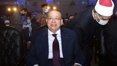 نقيب الأشراف: الإفتاء تعمل بجانب مؤسسات الدولة الوطنية للحفاظ على عقول الشباب