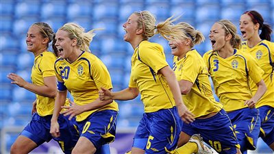 أولمبياد طوكيو.. السويد تضرب موعدا مع كندا بنهائي كرة السيدات