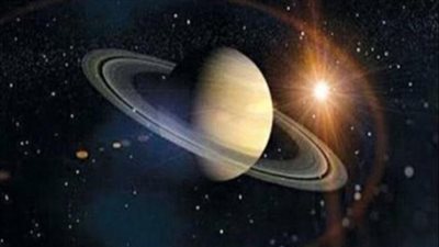 أفضل وقت لمشاهدته وتصوير كوكب زحل في السماء