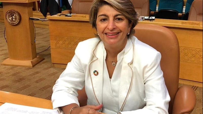 د. رنا الحجة 
