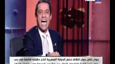 بالفيديو.. غرائب وفضائح النواب هلت بشايرها.. ممثلة «إمبابة» تطلب جواز سفر دبلوماسي لزوجها.. نواب «رايحين رحلة» يصطحبون عائلاتهم وأقاربهم للمجلس.. وخناقات وردح الأعضاء على الفضائيات