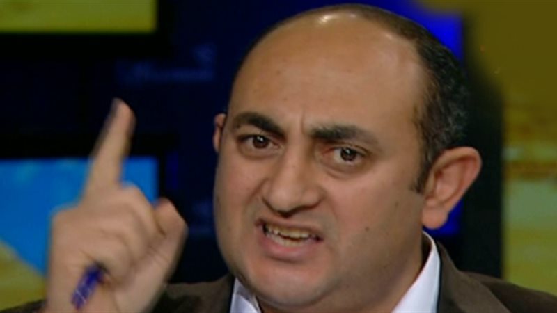 خالد على