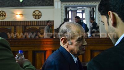 بالصور.. فريد الديب يصل إلى دار القضاء لحضور طعن «مبارك ونجليه»