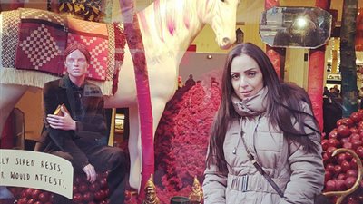 بالصور.. ريم البارودى تقضى إجازتها في لندن