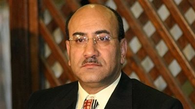 رئيس المركزي للمحاسبات يعود للقاهرة بعد زيارة لجنوب أفريقيا