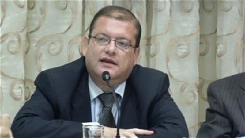  النقيب الدكتور حازم
