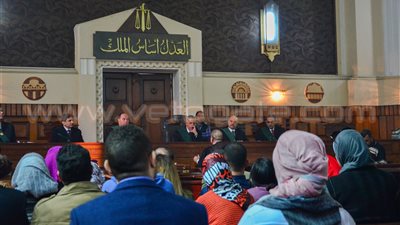 تفاصيل نظر طعن مبارك ونجليه على الحكم في «القصور الرئاسية».. «الديب»: الرقابة الإدارية نفت الاتهامات.. الإخوان جمعوا معلومات مغلوطة.. أقوال الشهود غير متطابقة.. والمحكمة تؤجل نظر ا