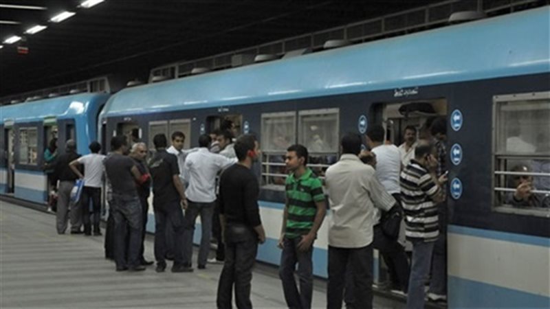 محطة مترو السادات