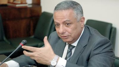 وزير التربية التعليم يصل عزاء «شيخ التربويين»