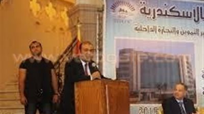 بالصور.. وزير التموين يفتتح مهرجان «ميدا دايت» بالإسكندرية