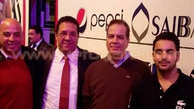 بالصور.. تيجانا ومسئولو الزمالك يحتفلون بحافلة النادي الجديدة