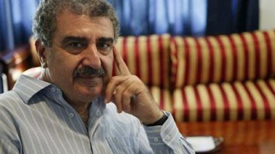 الفائز بجائزة نجيب محفوظ: والدي تمنى أن أكون «رجل دين» ولم يكن مؤمنا