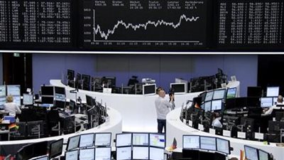 أسهم أوربا تواصل خسائرها مع معاناة قطاع الطاقة من هبوط النفط