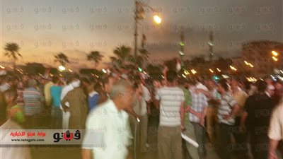 متظاهرو «دمياط» ينددون بحكم «المرشد»