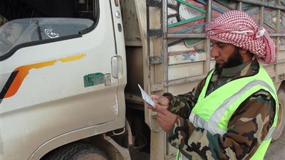 الإندبندنت: «شرطة مرور داعش» أحدث طرق التنظيم لجباية الأموال