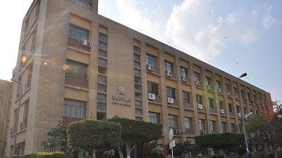 طلاب الفرقة الرابعة بـ«تجارة عين شمس» يشتكون من جدول الامتحانات