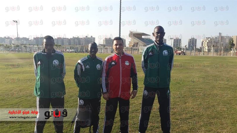 طاقم حكام مباراة