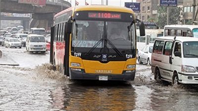 صيانة مصارف الأمطار وتوفير شفاطات المياه في أحياء الجيزة