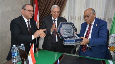 رئيس هيئة قضايا الدولة يفتتح المقر الجديد بالدقهلية (صور)