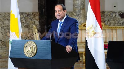 اليوم..«السيسي» يحضر احتفالية «عيد العلم»...يمنح 24 وساما من الطبقة الأولى.. يطالب بوضع مصر على خريطة البحث العلمي.. تطوير الإستراتيجية القومية للتعليم.. وتطبيق العلوم لتحسين جودة 