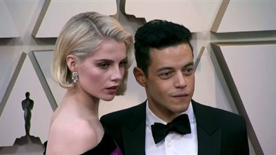 المصري رامي مالك وحبيبته لوسي بوينتون في حفل جوائز الأوسكار (صور)