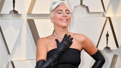 ليدي جاجا ملكة جذابة في حفل جوائز الأوسكار (صور)