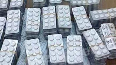 ضبط عاطلين بحوزتهما 100 قرص مخدر بالإسماعيلية