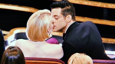 أبرز 5 لقطات في حفل الأوسكار الـ91.. سقوط رامي مالك من أعلى المسرح.. سبايك لي يقفز على صامويل جاكسون.. ليدي جاجا تدخل في نوبة بكاء هيستيري.. وقبلة إيمي آدامز لزوجها تشعل الحفل