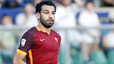 محمد صلاح يقود هجوم روما في موقعة نابولي