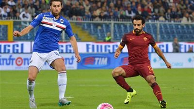 بالفيديو.. محمد صلاح يهدد مرمى نابولي بتسديدة قوية