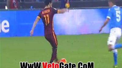 بالفيديو.. استعراض مهارى لـ«محمد صلاح» أمام لاعبي نابولي