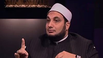 عالم أزهري يطالب بعزل المتعاطفين مع الإخوان من الجهاز الإداري للدولة